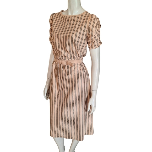 Vintage Late 70s Early 80s Day Dress size Small Midi Career Secretary with Belt - Picture 4 of 9